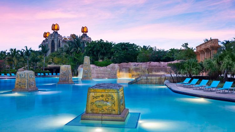 The Cove at Atlantis Pool