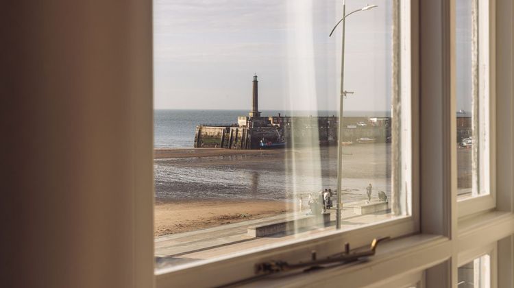 No. 42 by GuestHouse, Margate Suite