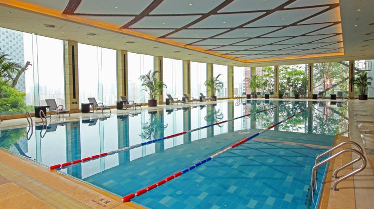 Renaissance Shanghai Zhongshan Park Pool