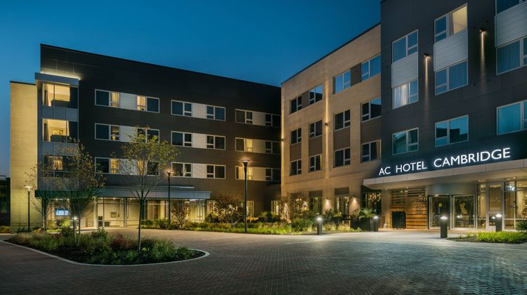 AC by Marriott Cambridge Exterior