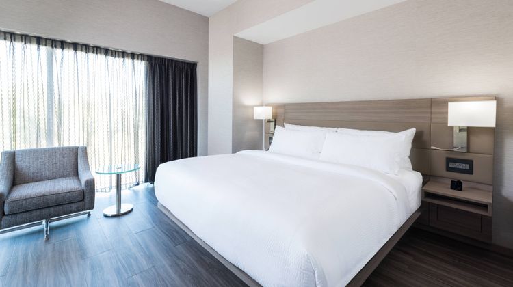AC by Marriott Cambridge Room