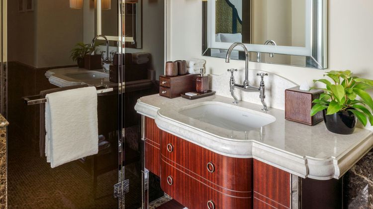 Maxwell Reserve Singapore Room
