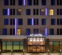 AC Hotel Columbus Downtown Exterior