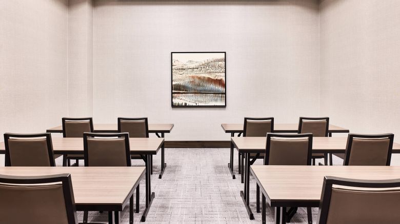 <b>AC Hotel Columbus Downtown Meeting</b>. Images powered by <a href="https://www.leonardoworldwide.com/" title="Leonardo Worldwide" target="_blank">Leonardo</a>.