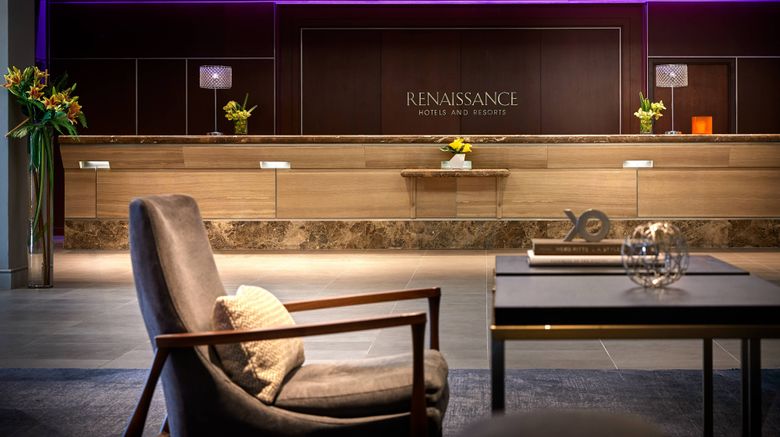 <b>Renaissance Los Angeles Airport Hotel Lobby</b>. Images powered by <a href="https://www.leonardoworldwide.com/" title="Leonardo Worldwide" target="_blank">Leonardo</a>.
