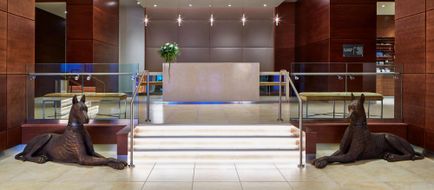 AC Hotel Des Moines East Village Lobby