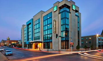AC Hotel Des Moines East Village