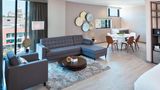 AC Hotel Des Moines East Village Room