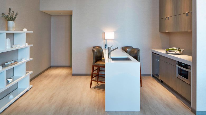 <b>AC Hotel Des Moines East Village Room</b>. Images powered by <a href="https://www.leonardoworldwide.com/" title="Leonardo Worldwide" target="_blank">Leonardo</a>.