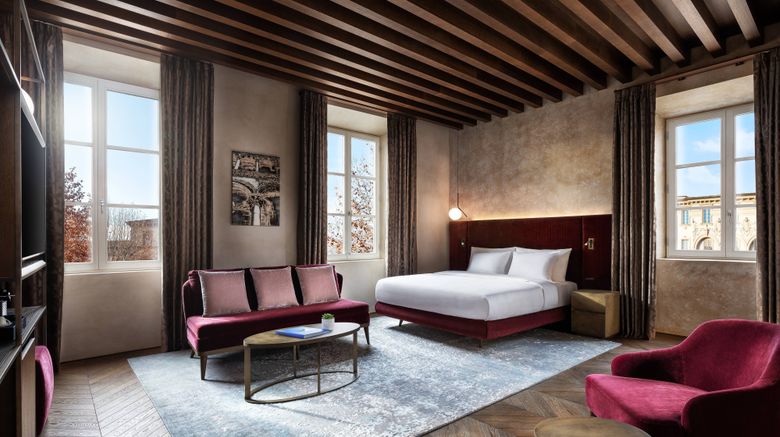 <b>Grand Universe Lucca Suite</b>. Images powered by <a href="https://www.leonardoworldwide.com/" title="Leonardo Worldwide" target="_blank">Leonardo</a>.