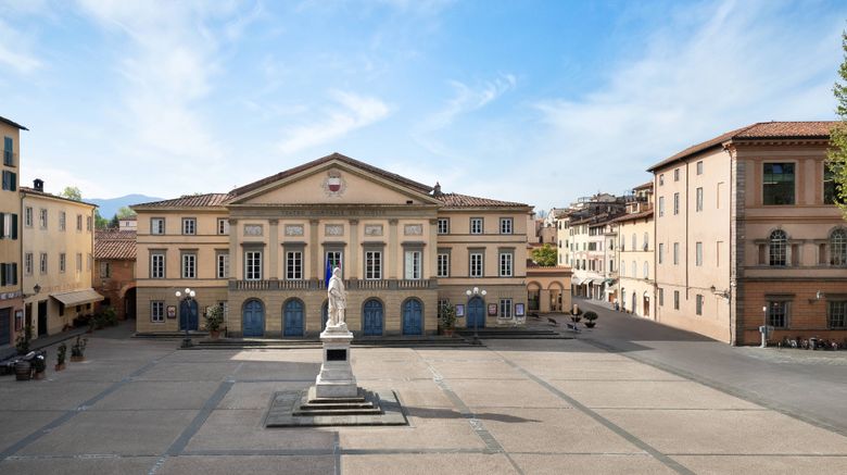 <b>Grand Universe Lucca Suite</b>. Images powered by <a href="https://www.leonardoworldwide.com/" title="Leonardo Worldwide" target="_blank">Leonardo</a>.