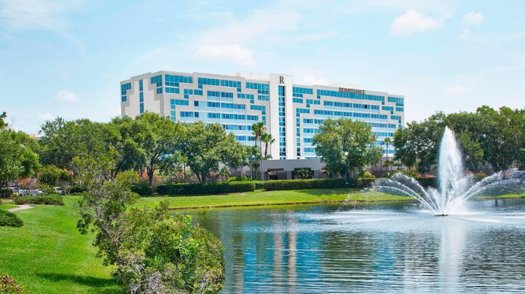 Renaissance Orlando Hotel Airport Exterior