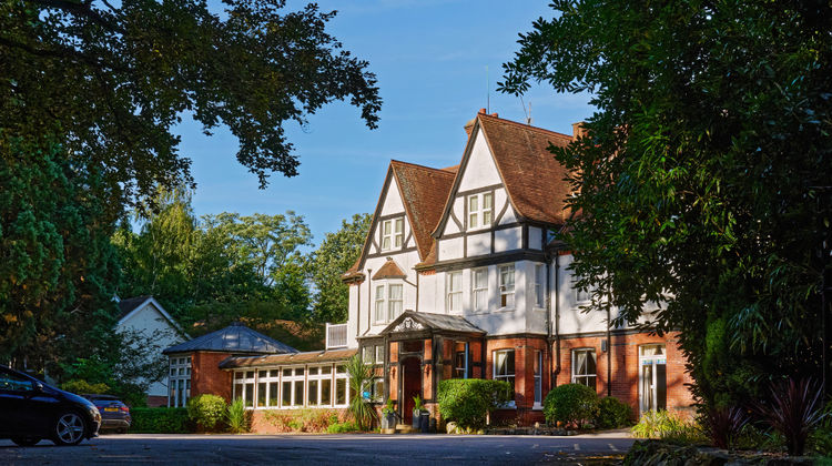 Lismoyne Hotel Exterior