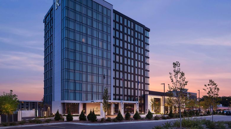 <b>Renaissance Milwaukee West Hotel Exterior</b>. Images powered by <a href="https://www.leonardoworldwide.com/" title="Leonardo Worldwide" target="_blank">Leonardo</a>.