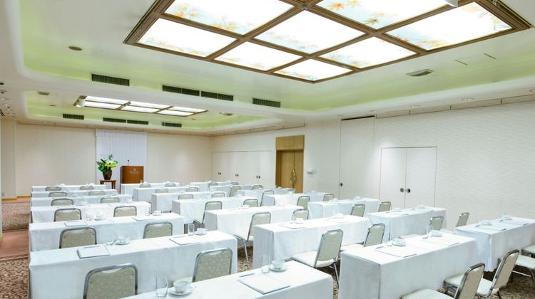 Renaissance Okinawa Resort Meeting