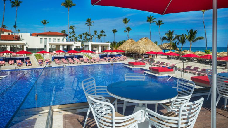 <b>Royalton Bavaro Resort & Casino Pool</b>. Images powered by <a href="https://www.leonardoworldwide.com/" title="Leonardo Worldwide" target="_blank">Leonardo</a>.