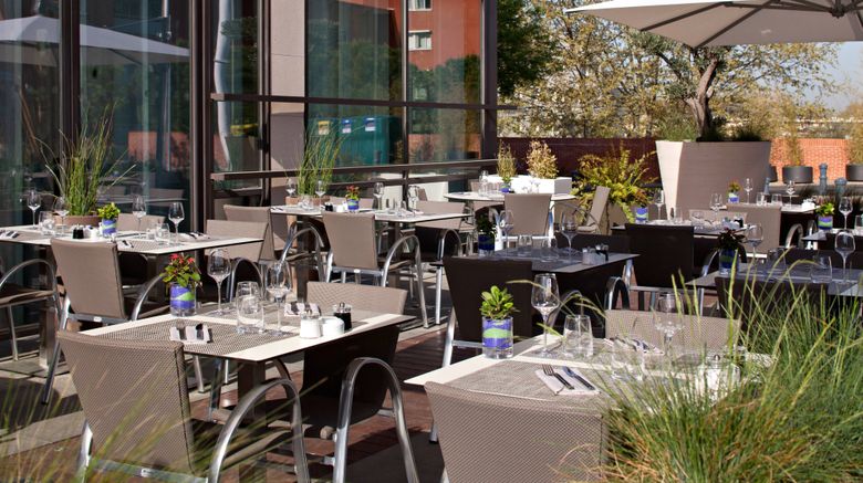 <b>Renaissance Aix-en-Provence Hotel Restaurant</b>. Images powered by <a href="https://www.leonardoworldwide.com/" title="Leonardo Worldwide" target="_blank">Leonardo</a>.