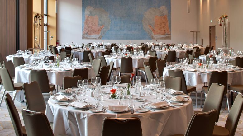 <b>Renaissance Aix-en-Provence Hotel Meeting</b>. Images powered by <a href="https://www.leonardoworldwide.com/" title="Leonardo Worldwide" target="_blank">Leonardo</a>.