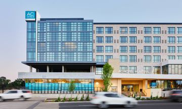 AC Hotel Huntsville Downtown