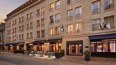 La Caserne Chanzy Hotel & Spa, Autograph