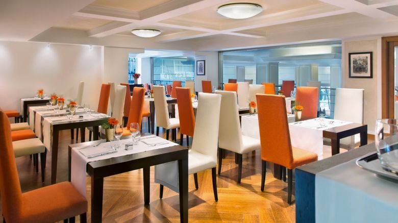 <b>Renaissance Naples Hotel Mediterraneo Restaurant</b>. Images powered by <a href="https://www.leonardoworldwide.com/" title="Leonardo Worldwide" target="_blank">Leonardo</a>.