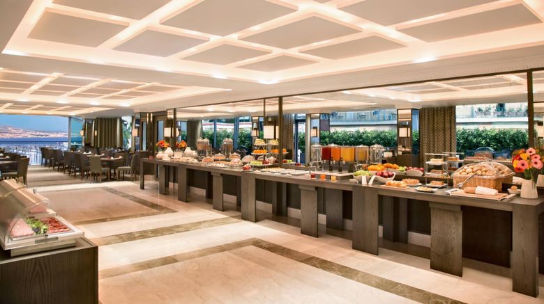 <b>Renaissance Naples Hotel Mediterraneo Restaurant</b>. Images powered by <a href="https://www.leonardoworldwide.com/" title="Leonardo Worldwide" target="_blank">Leonardo</a>.