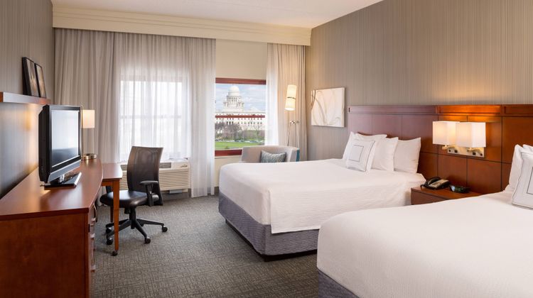 Courtyard Providence Downtown Room