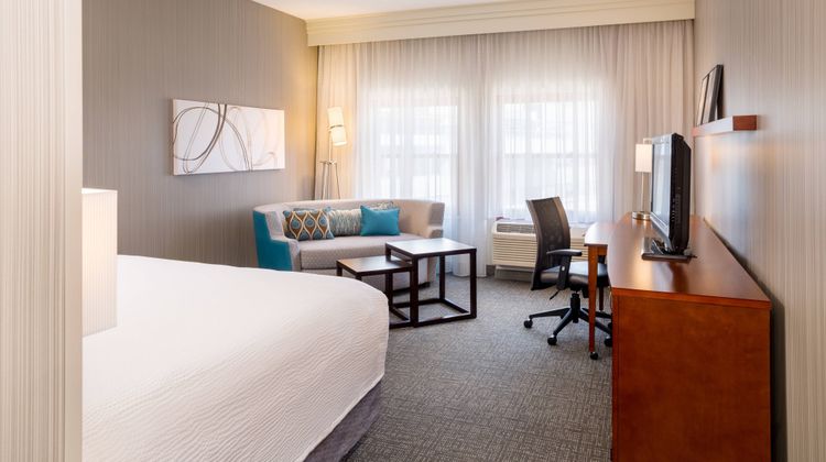 Courtyard Providence Downtown Room