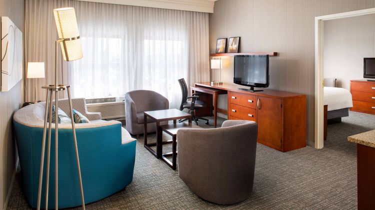 Courtyard Providence Downtown Suite
