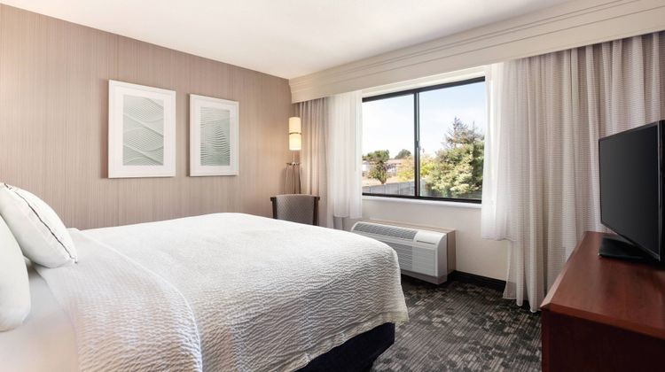 Courtyard Salinas Monterey Suite