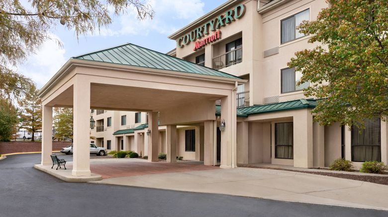<b>Courtyard by Marriott Topeka Exterior</b>. Images powered by <a href="https://www.leonardoworldwide.com/" title="Leonardo Worldwide" target="_blank">Leonardo</a>.