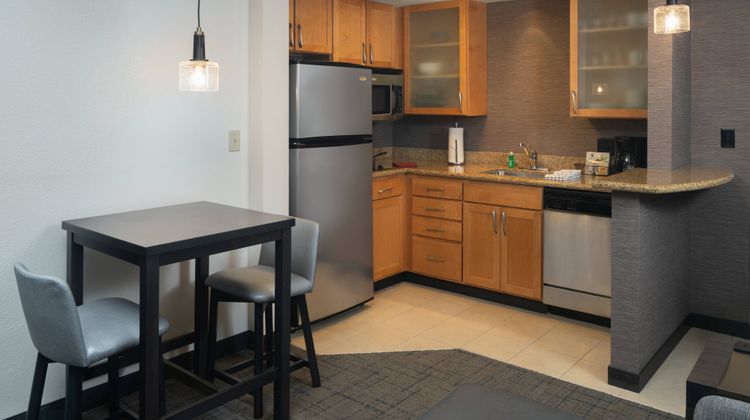 Residence Inn by Marriott Miami Airport Room