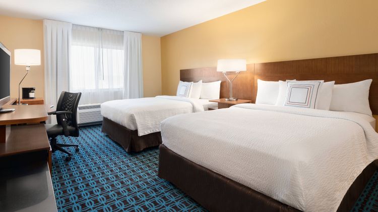 Fairfield Inn Deptford Room