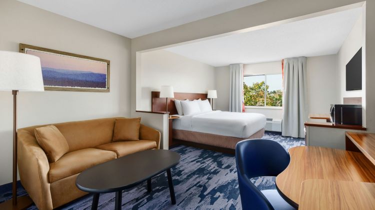 Fairfield Inn Philadelphia Airport Room
