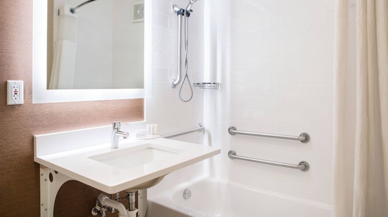 <b>Fairfield Inn & Suites Fort Collins Room</b>. Images powered by <a href="https://www.leonardoworldwide.com/" title="Leonardo Worldwide" target="_blank">Leonardo</a>.