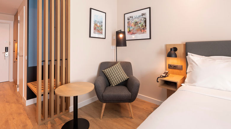 <b>Holiday Inn Braga Room</b>. Images powered by <a href="https://www.leonardoworldwide.com/" title="Leonardo Worldwide" target="_blank">Leonardo</a>.