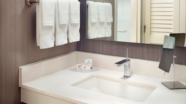 Courtyard by Marriott Raleigh Cary Room