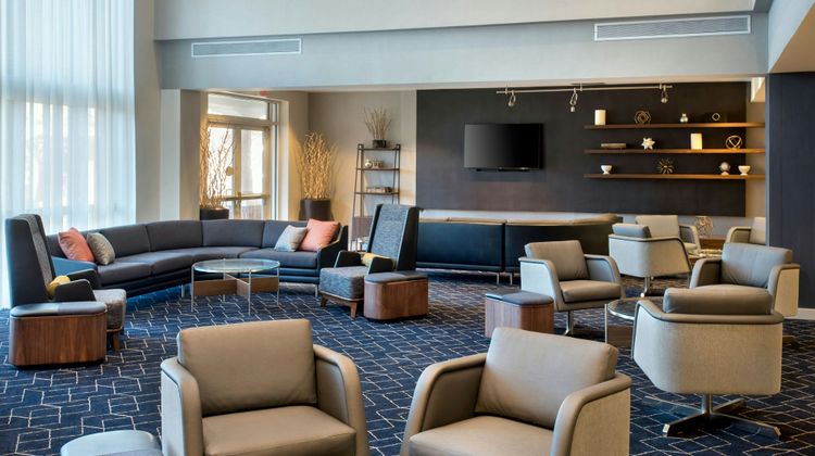 Courtyard by Marriott Basking Ridge Lobby