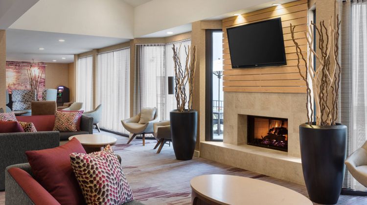 Courtyard Philadelphia Willow Grove Lobby