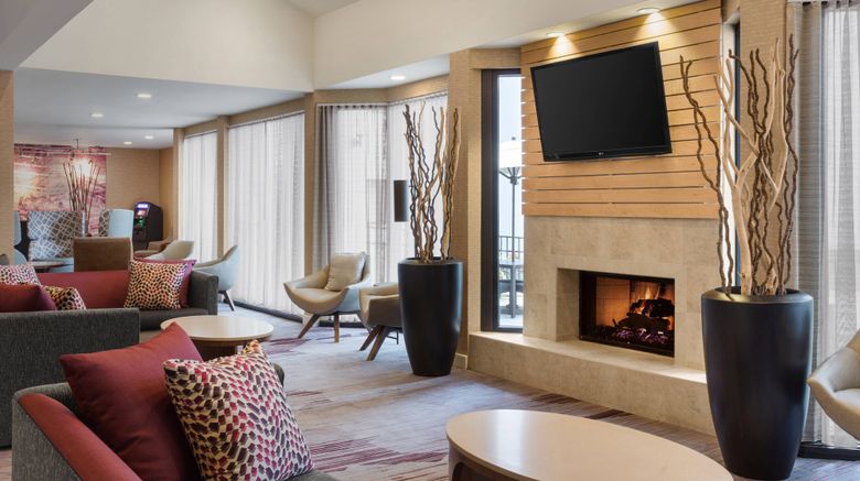 <b>Courtyard Philadelphia Willow Grove Lobby</b>. Images powered by <a href="https://www.leonardoworldwide.com/" title="Leonardo Worldwide" target="_blank">Leonardo</a>.