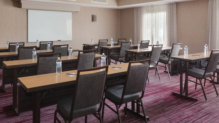 Courtyard Philadelphia Willow Grove Meeting