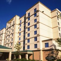 Courtyard by Marriott Toronto Airport