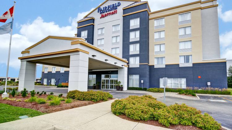 Fairfield Inn & Suites Guelph Exterior