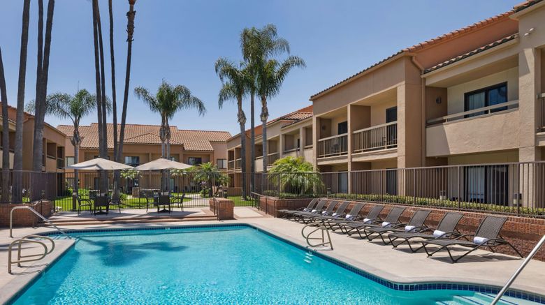 <b>Courtyard by Marriott Anaheim Buena Park Pool</b>. Images powered by <a href="https://www.leonardoworldwide.com/" title="Leonardo Worldwide" target="_blank">Leonardo</a>.