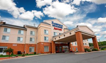 Fairfield Inn & Suites