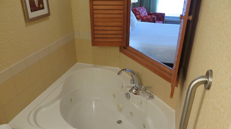Fairfield Inn & Suites Suite