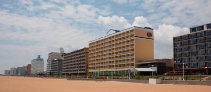 Fairfield Inn & Suites VB Oceanfront Exterior