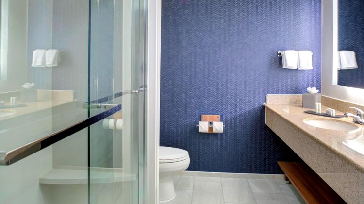 Fairfield Inn & Suites VB Oceanfront Room