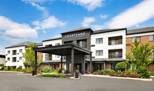 Courtyard by Marriott Concord Exterior