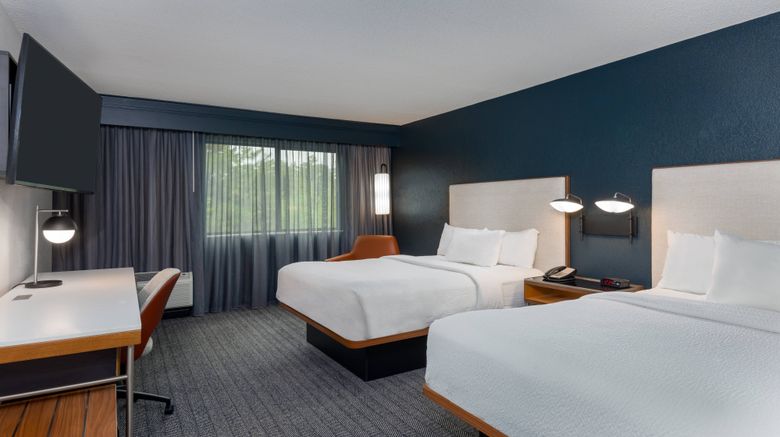 <b>Courtyard Tallahassee North/I-10 Room</b>. Images powered by <a href="https://www.leonardoworldwide.com/" title="Leonardo Worldwide" target="_blank">Leonardo</a>.